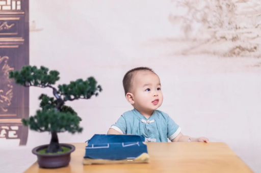 朝阳怀孕多久宫内可见孕囊